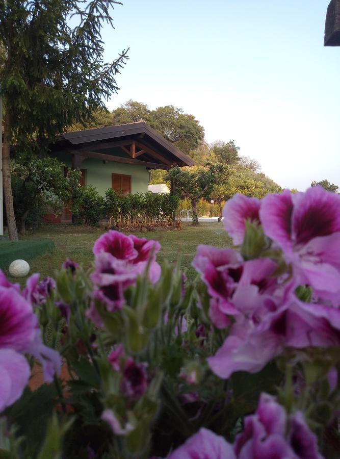 Agriturismo Valle Alcantara Villa Motta Camastra Exterior photo